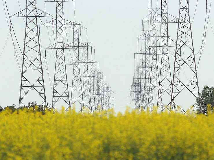 Varcoe: Soaring power prices in Alberta jolt consumers, spark consternation